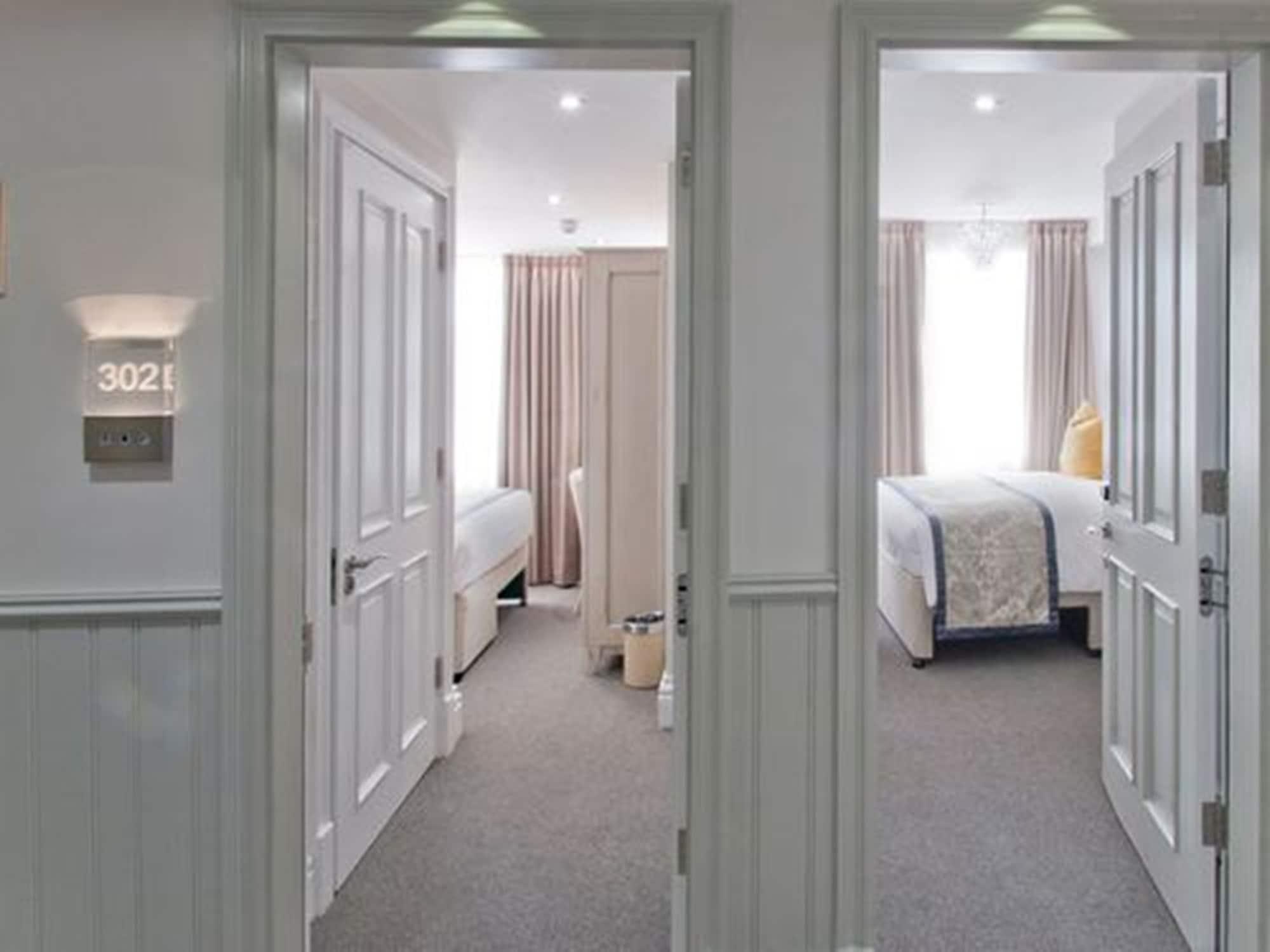 W12 Rooms London Exterior photo