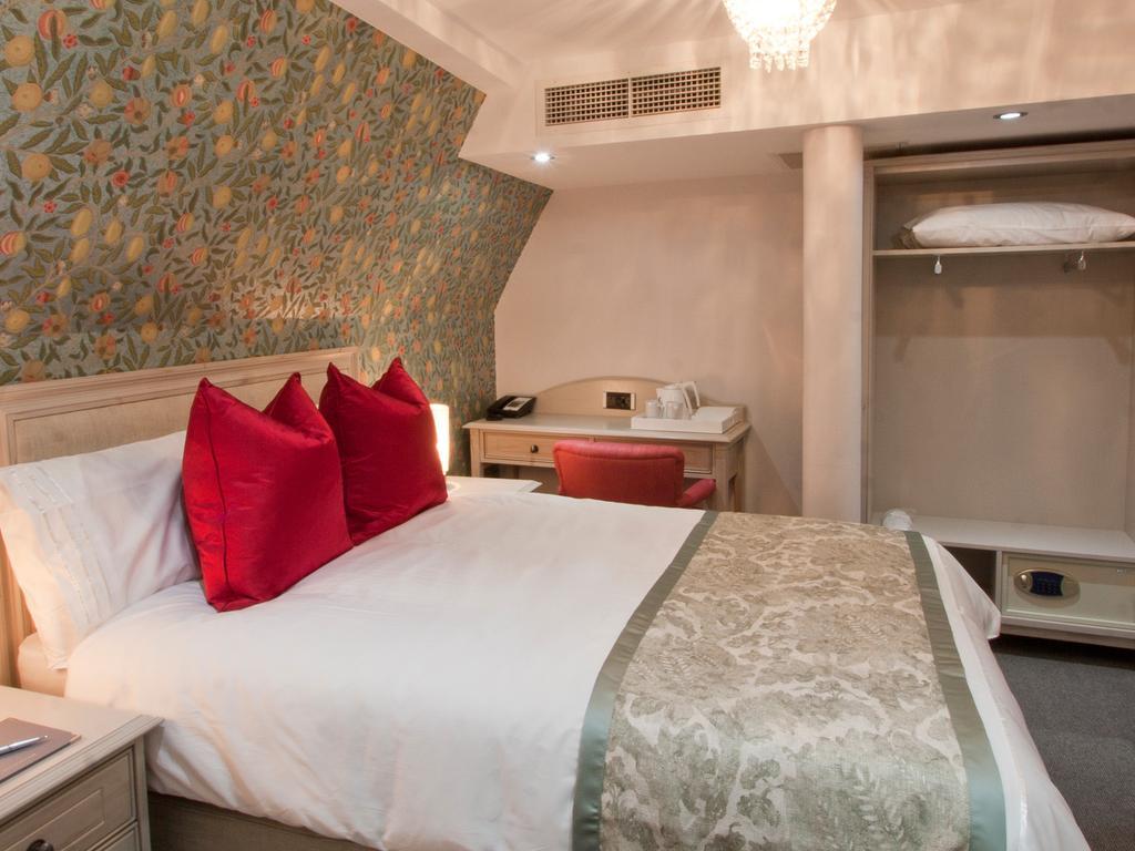 W12 Rooms London Exterior photo